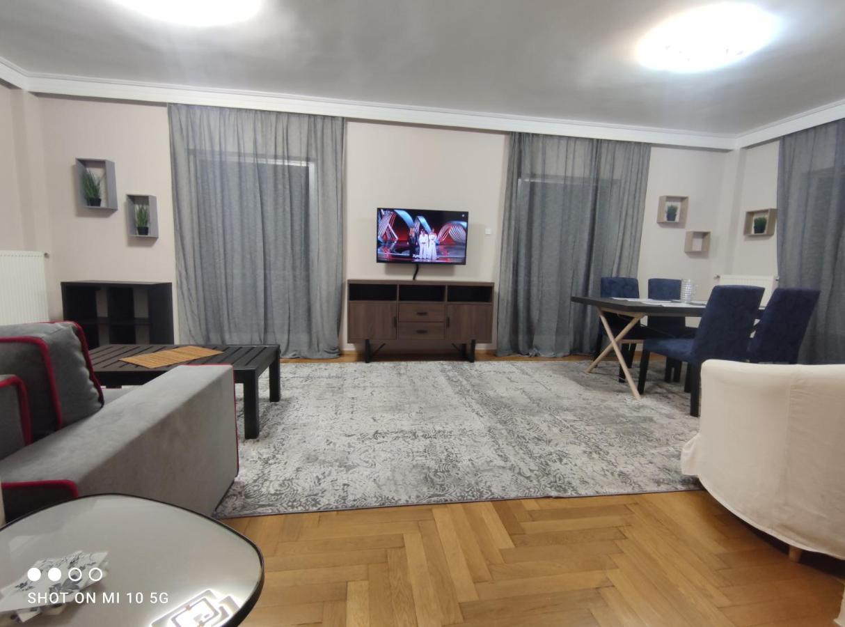 Cozy Apartment Near The Sea In Palaio Faliro Athens Exterior photo